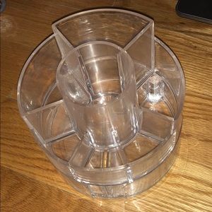 ACRYLIC MAKEUP ORGANIZER